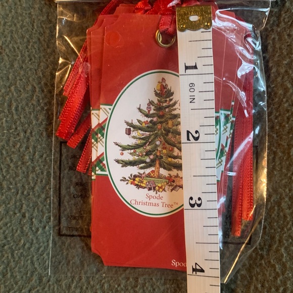 NIP Spode “Christmas Tree” gift tags. 3 packages of 12. Approx 1 3/4” x 3 3/4” - Picture 3 of 16